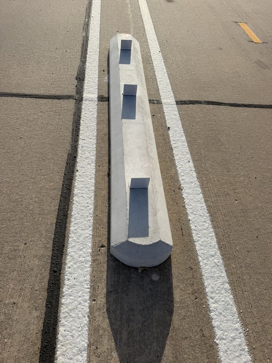 Route photo 132: South Concrete Barrier 89, No visible damage